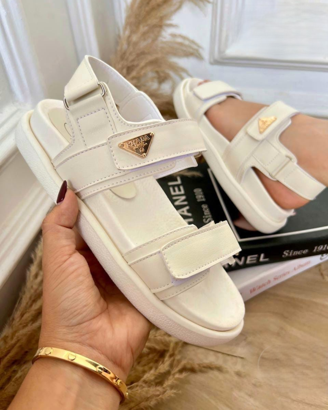 SANDALIDA PRADA👡COMODIDAD QUE SE ADAPTA A TU PIES👣